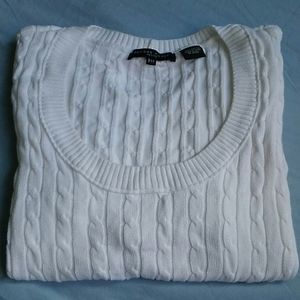 White short sleeved sweater